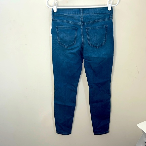 ✨🆕BNWT!Old Navy Super Skinny Mid-Rise Dark Denim Jeans Sz 0 Short Womens Jeans✨ - Picture 5 of 7